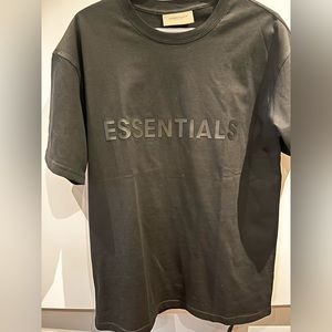 Black Essentials T shirt
